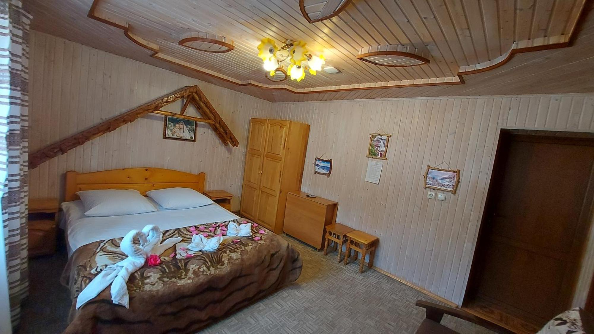 "Як Вдома" Буковель Hotel Ngoại thất bức ảnh