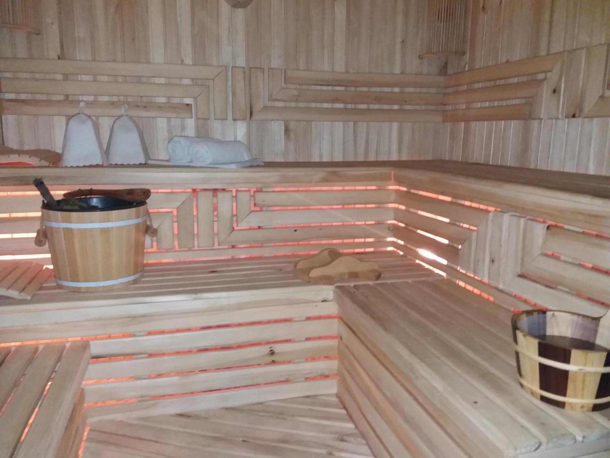 "Як Вдома" Буковель Hotel Ngoại thất bức ảnh