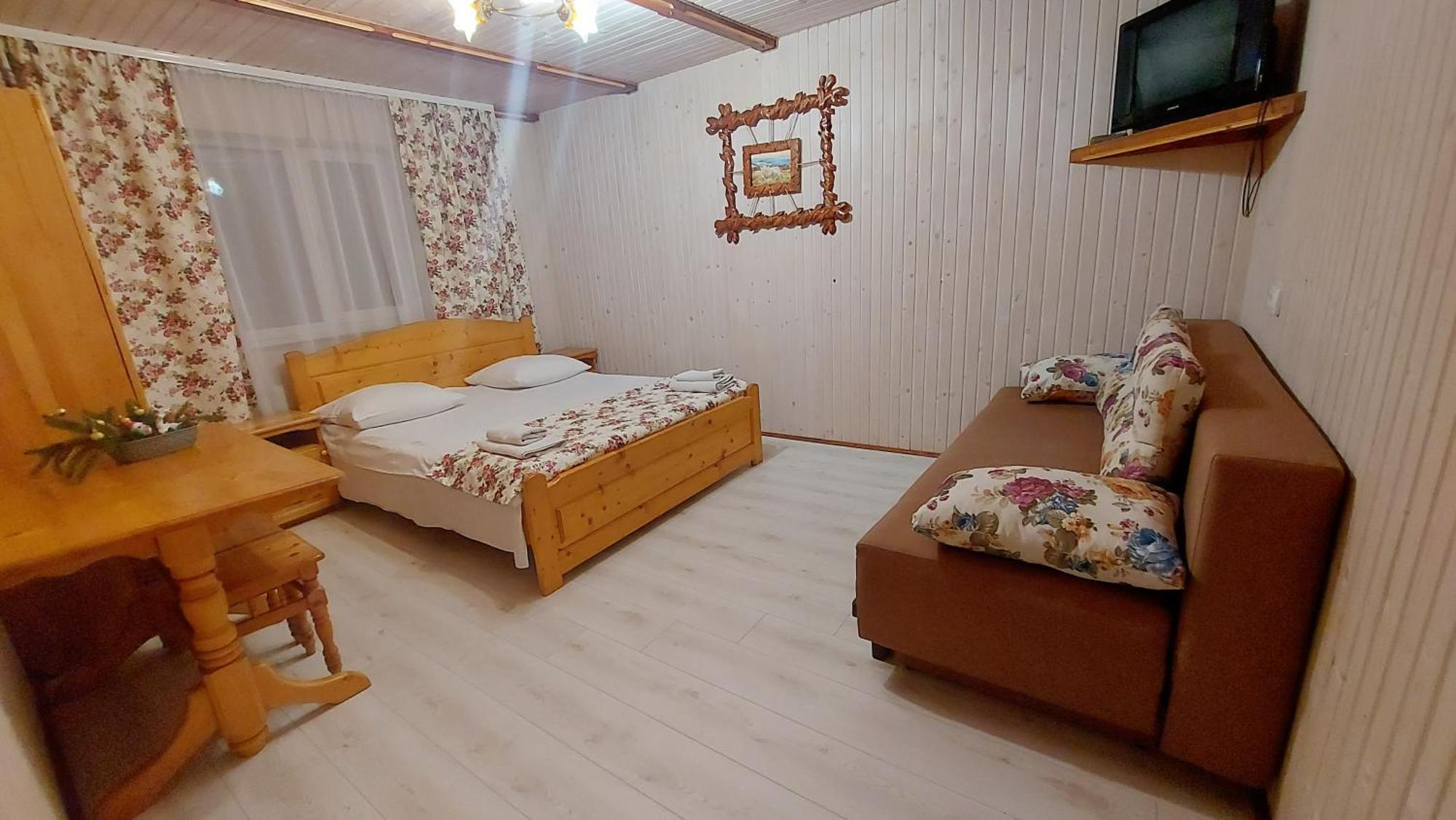 "Як Вдома" Буковель Hotel Ngoại thất bức ảnh